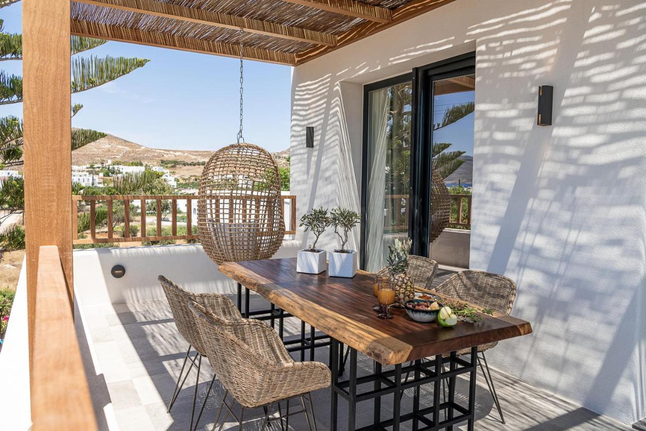 Athina Milos Suites Adamantas  Buitenkant foto