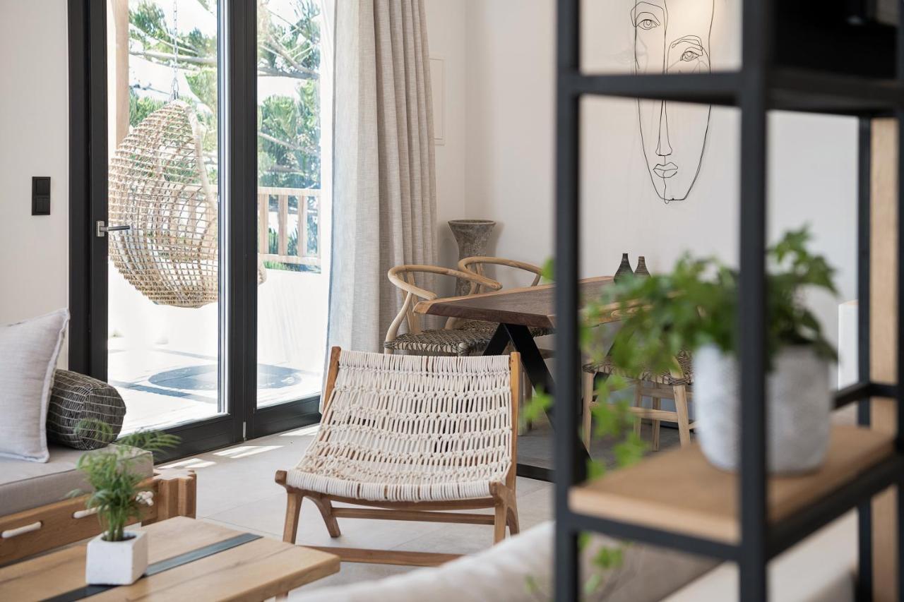 Athina Milos Suites Adamantas  Buitenkant foto