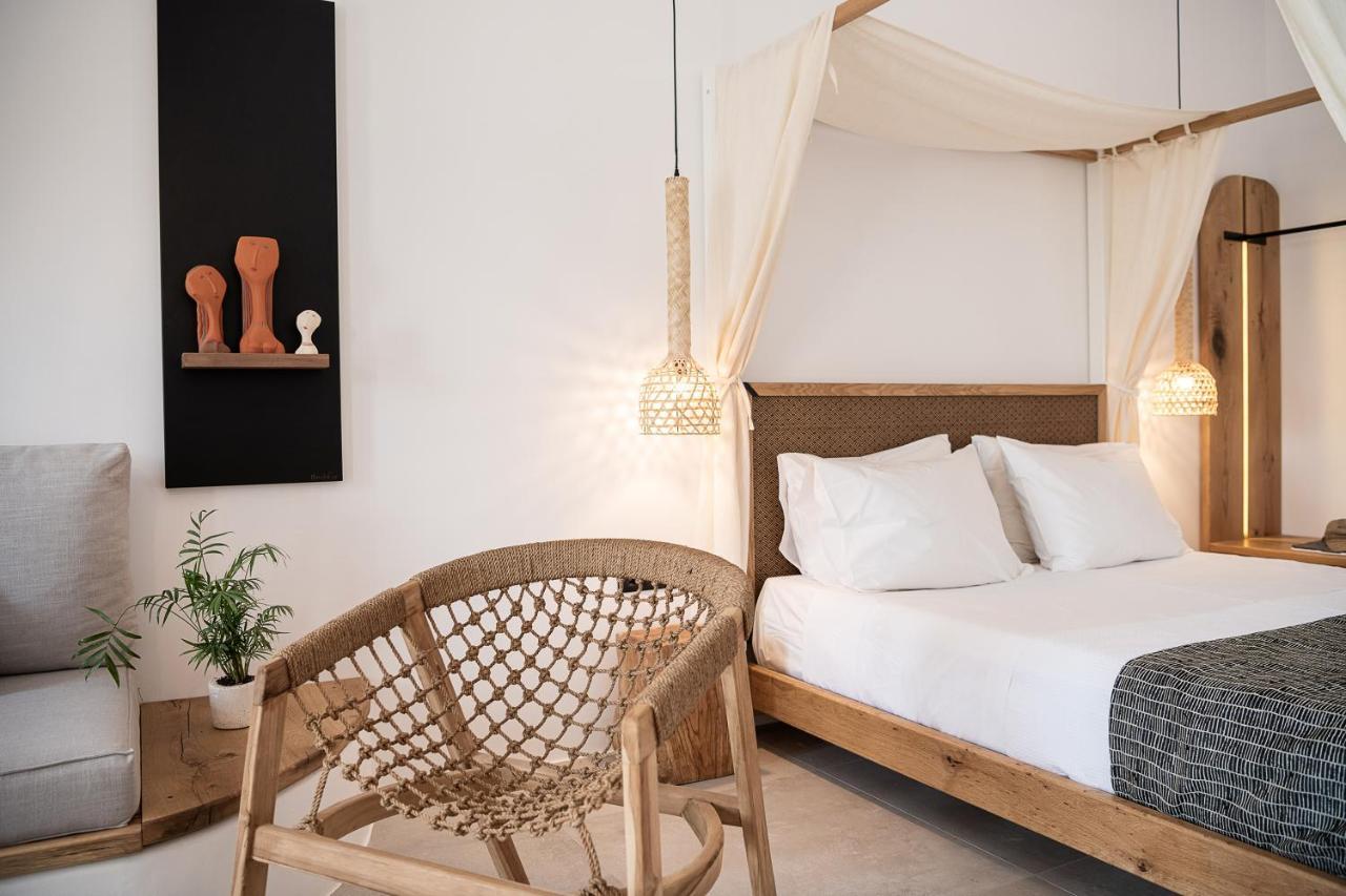 Athina Milos Suites Adamantas  Buitenkant foto