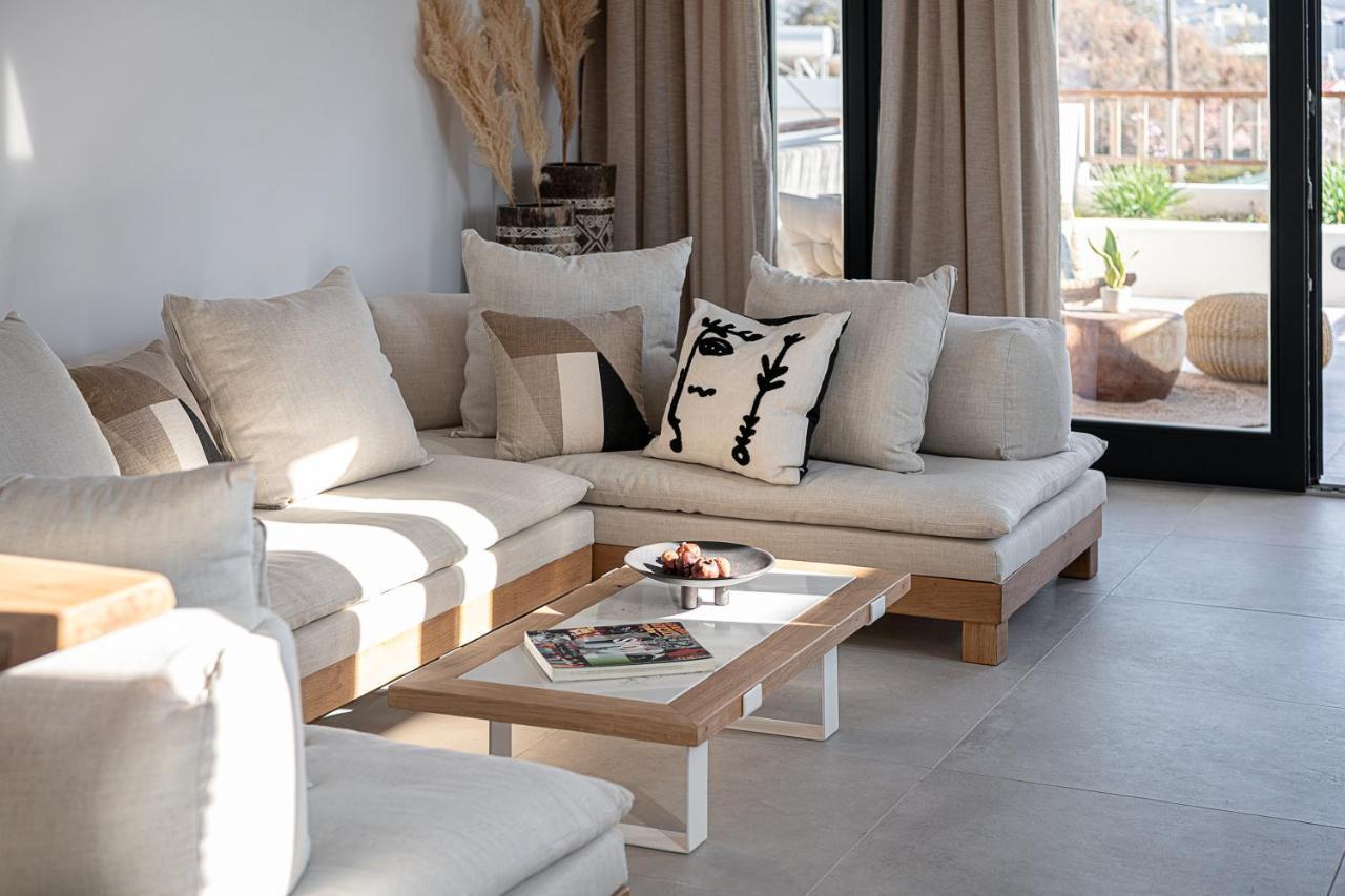 Athina Milos Suites Adamantas  Buitenkant foto