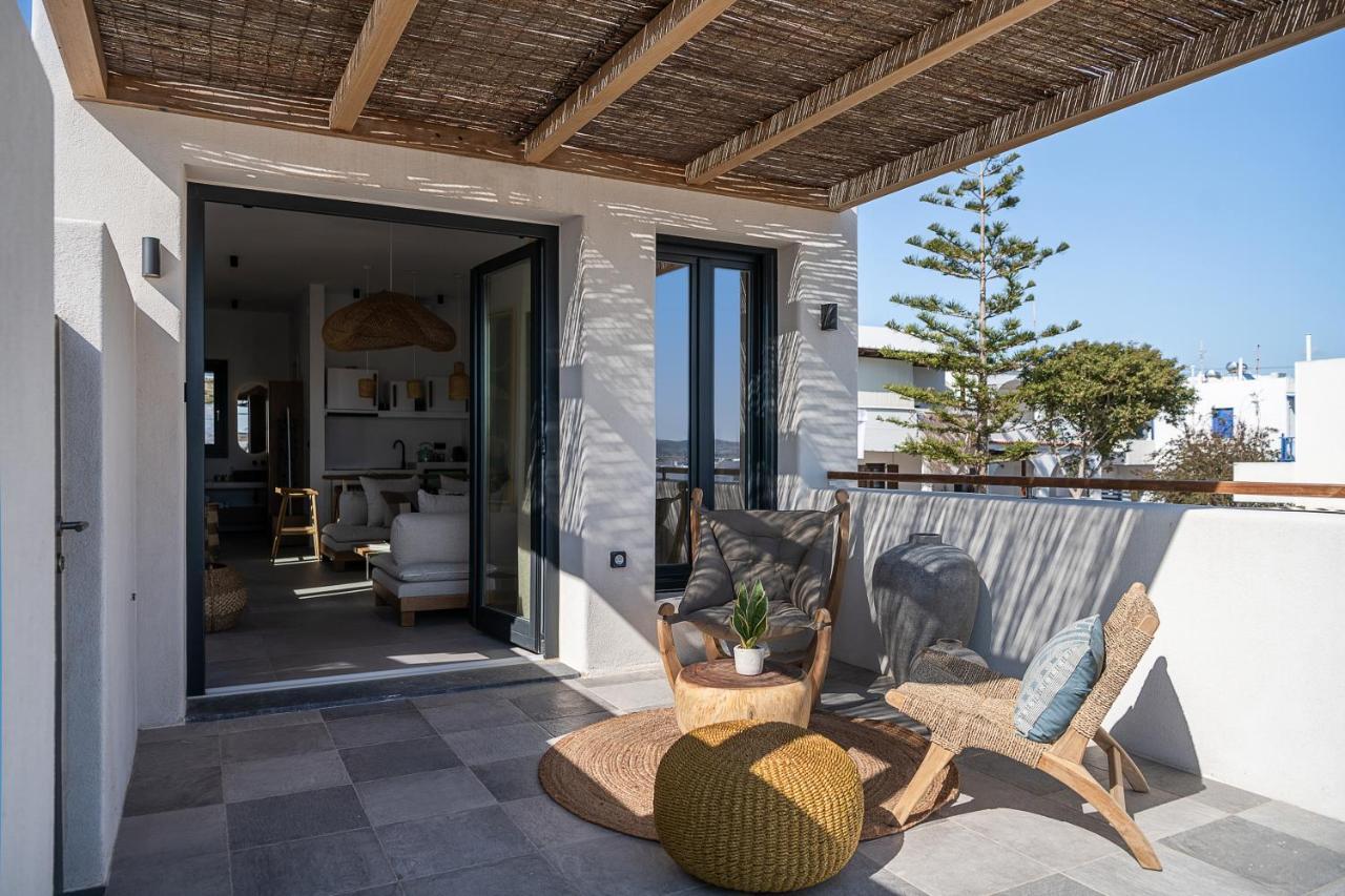 Athina Milos Suites Adamantas  Buitenkant foto